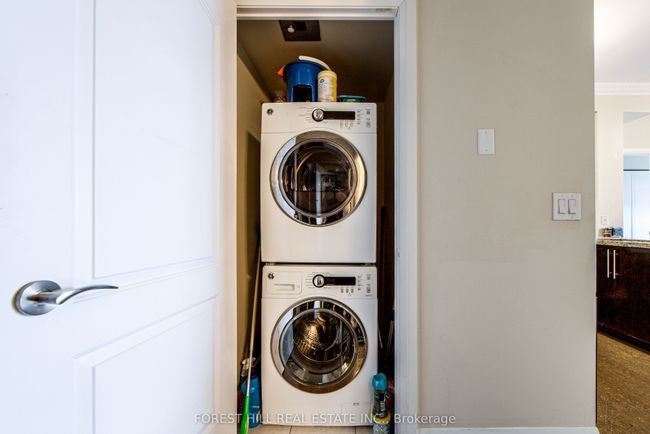 1504 - 20 N Park Rd, Condo with 3 bedrooms, 2 bathrooms and 2 parking in Vaughan ON | Image 14
