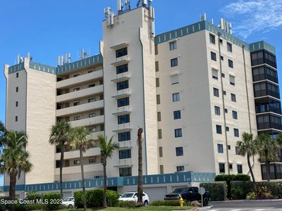 703 - 1125 Highway A1a, Condo with 2 bedrooms, 2 bathrooms and null parking in Satellite Beach FL | Image 1