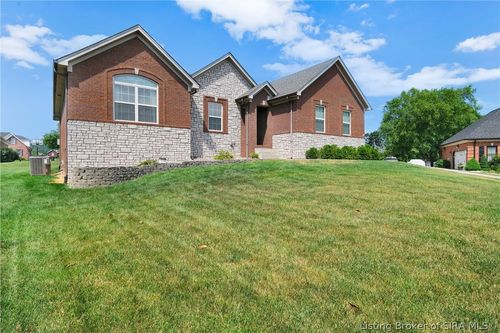 12305 Turnberry Trce, Sellersburg, IN, 47172-8624 | Card Image