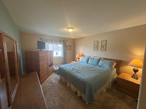 2950 Mammoth Dr, Butte, MT, 59701-8005 | Card Image