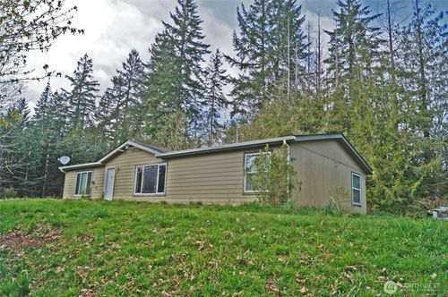7871 W Shelton Matlock Rd, Shelton, WA, 98584-8960 | Card Image
