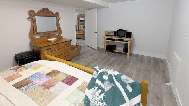 3503 Cedarille Drive Sw, House other with 5 bedrooms, 2 bathrooms and 2 parking in Calgary AB | Image 34