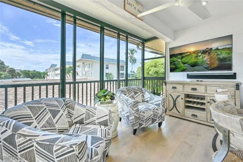 a-201-3105 Riviera Dr, NAPLES, FL, 34103-4153 | Card Image