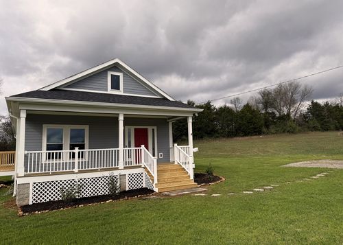 7022 Magnolia Ln, Nunnelly, TN, 37137-3762 | Card Image