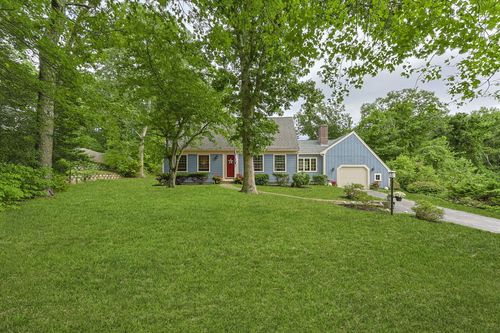 7 Horseshoe Cir, Sandwich, MA, 02563-2815 | Card Image