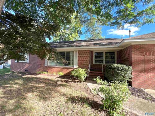 100 Lafayette Ave, Boaz, AL, 35957-1338 | Card Image