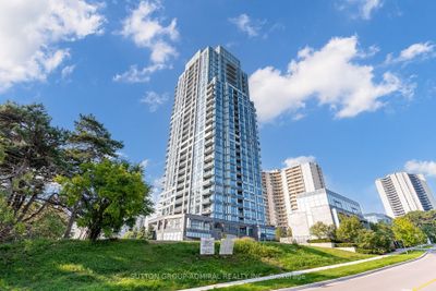 2402 - 18 Graydon Hall Dr, Condo with 1 bedrooms, 1 bathrooms and 1 parking in North York ON | Image 2