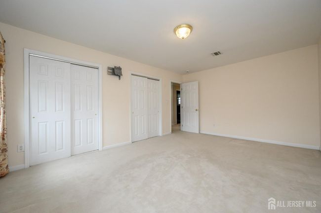 751 S Middlesex Ave, House other with 5 bedrooms, 6 bathrooms and null parking in Colonia NJ | Image 31