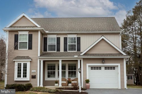 1518 Sunset Ave, Lancaster, PA, 17601-4328 | Card Image