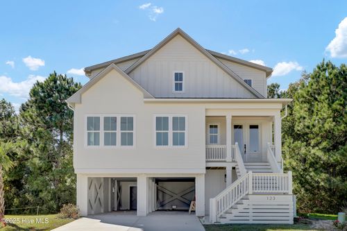 123 Night Heron Trce, Holly Ridge, NC, 28445-5400 | Card Image