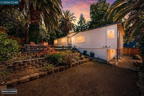 4632 Steele St, Oakland, CA, 94619-2746 | Card Image