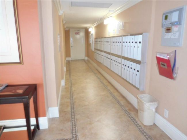 APT-503 - 2650 S Course Dr, Condo with 2 bedrooms, 2 bathrooms and null parking in Pompano Beach FL | Image 6