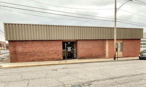 12 W Lincoln St, Belleville, IL, 62220-2018 | Card Image