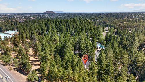 unit-260-19717 Sw Mount Bachelor, Bend, OR, 97702 | Card Image