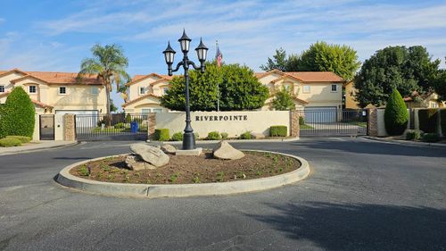 185 River Pointe, Madera, CA, 93637 | Card Image