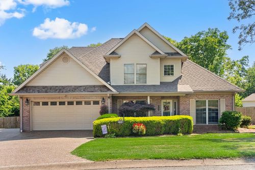 3651 Steeplechase Ln, Hopkinsville, KY, 42240-4004 | Card Image