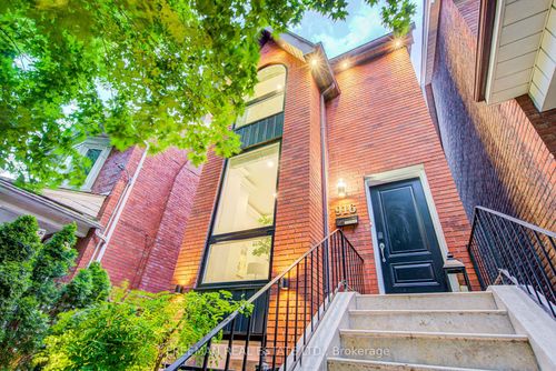 bsmt-916 Manning Ave, Toronto, ON, M6G2X4 | Card Image