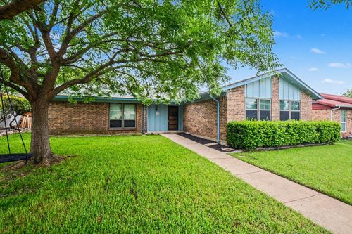 1738 Glouchester Dr, Garland, TX, 75044-7648 | Card Image