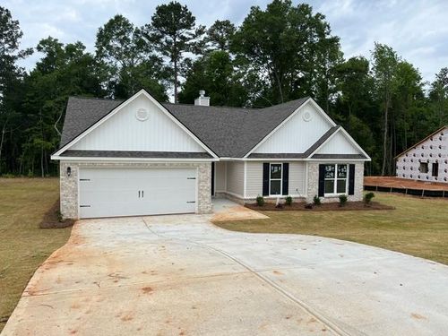 482 Riley Cir Nw, Milledgeville, GA, 31061-7086 | Card Image