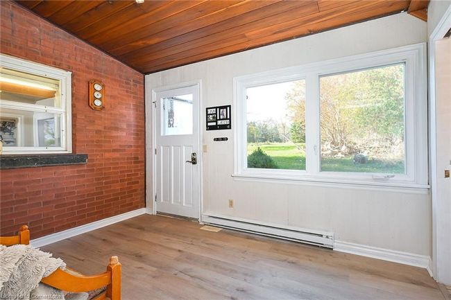 1396 Progreston Rd, Home with 5 bedrooms, 3 bathrooms and 20 parking in Carlisle ON | Image 13