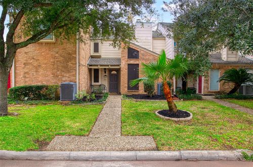 14-17163 Beaver Springs Dr, Houston, TX, 77090-2345 | Card Image