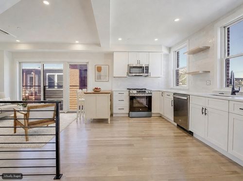 4-59 Gove St, Boston, MA, 02128-1949 | Card Image