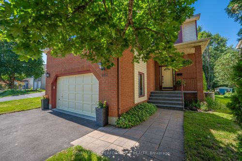 102 Shearer Cres, Kanata, ON, K2L3W1 | Card Image
