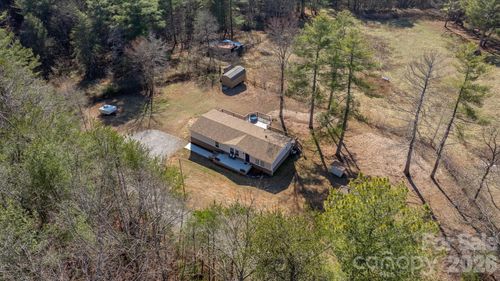 250 Dirt Rd, Taylorsville, NC, 28681-8607 | Card Image