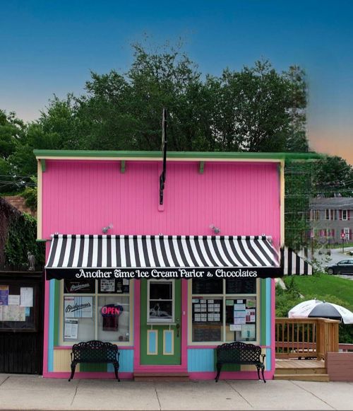 100 Parkway Ave N, Lanesboro, MN, 55949-9796 | Card Image