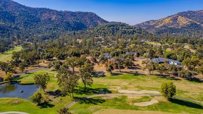 41282 Singing Hills Circle, House other with 3 bedrooms, 3 bathrooms and null parking in Ahwahnee CA | Image 2