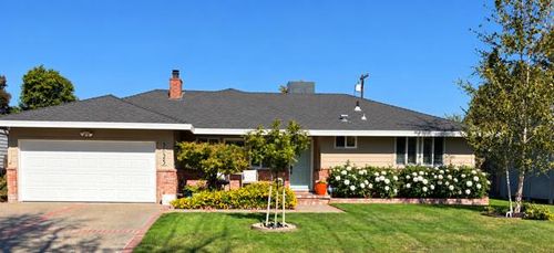 3825 Lynwood Way, Sacramento, CA, 95864 | Card Image