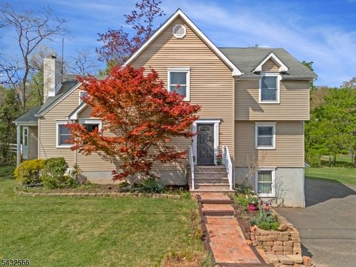 1939 Fieldstone Rd, Martinsville, NJ, 08836-2109 | Card Image