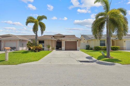 116 Amanda St, Palm Springs, FL, 33461-6915 | Card Image