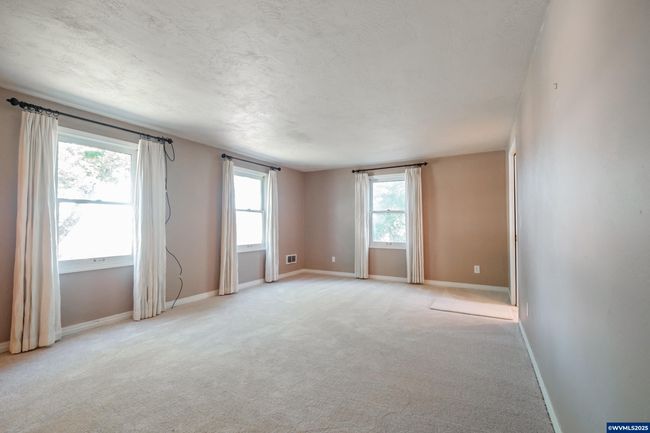 220 Nw Downy Dr, House other with 4 bedrooms, 2 bathrooms and null parking in Sublimity OR | Image 6