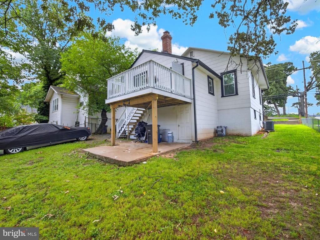 Residential Lease in CAPITOL HEIGHTS 4