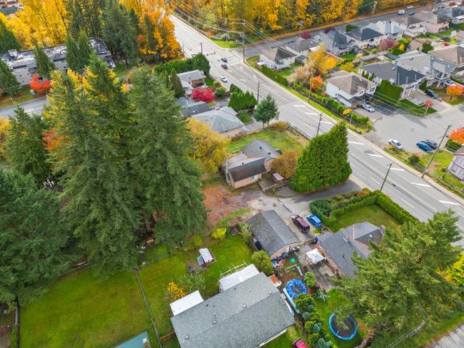 8042 Cedar Street, House other with 3 bedrooms, 1 bathrooms and 8 parking in Mission BC | Image 10