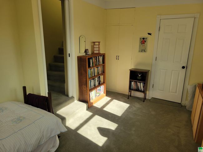 324 Lewis St, House other with 5 bedrooms, 3 bathrooms and null parking in Vermillion SD | Image 11