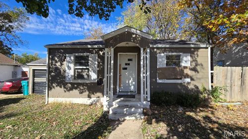 329 Watson Rd, Sullivan, MO, 63080-2053 | Card Image