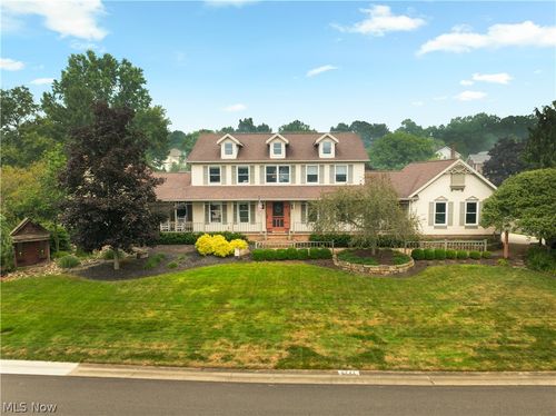 6741 Thornbriar St Nw, Canton, OH, 44718-3778 | Card Image