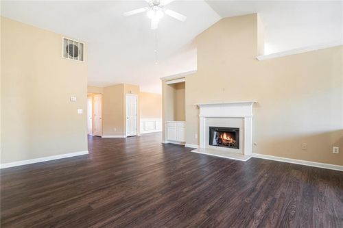 535 Maeve Ln, Dacula, GA, 30019-6522 | Card Image