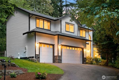 6326 247th Avenue Ne, Redmond, WA, 98053 | Card Image