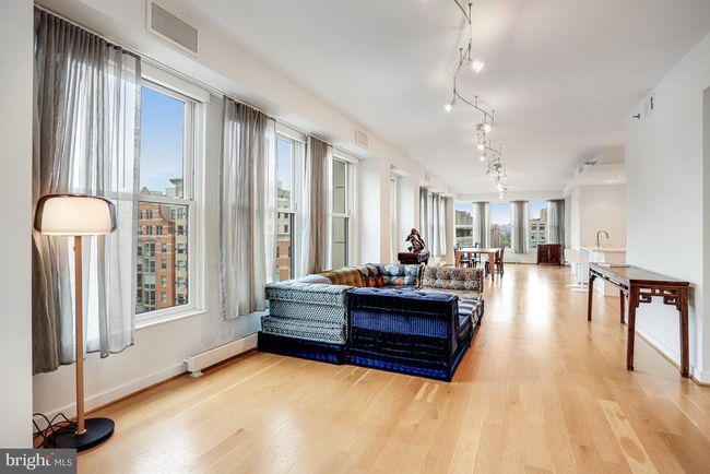 APT-900 - 675 E St Nw, Condo with 2 bedrooms, 4 bathrooms and null parking in WASHINGTON DC | Image 14