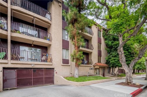 316-330 N Jackson St, Glendale, CA, 91206-3644 | Card Image