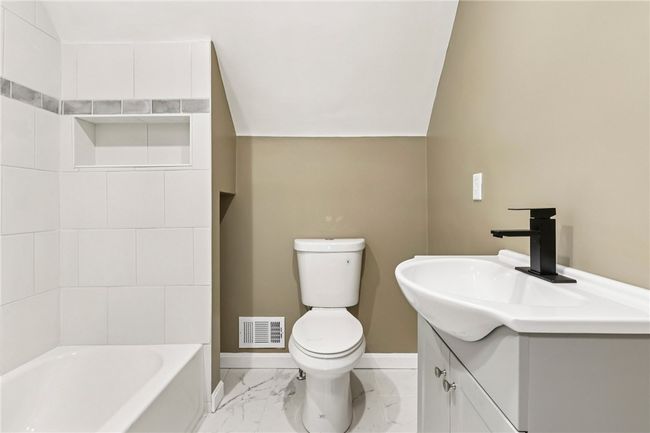 515 Peebles St, House other with 4 bedrooms, 4 bathrooms and null parking in Pittsburgh PA | Image 26