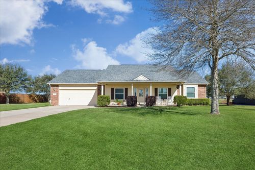 2695 Settlers Way Dr, Sealy, TX, 77474-2045 | Card Image