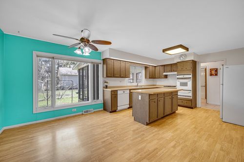 4136 S East Dr, Knox, IN, 46534 | Card Image