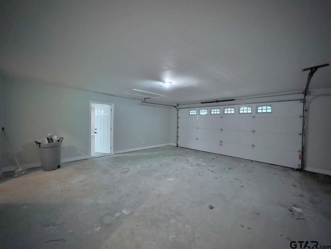 18003 Lookout Lake Cir, House other with 3 bedrooms, 2 bathrooms and null parking in Flint TX | Image 24