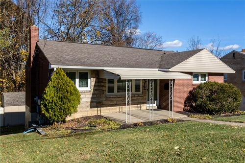 3579 Wallace Dr, Pittsburgh, PA, 15227-4445 | Card Image