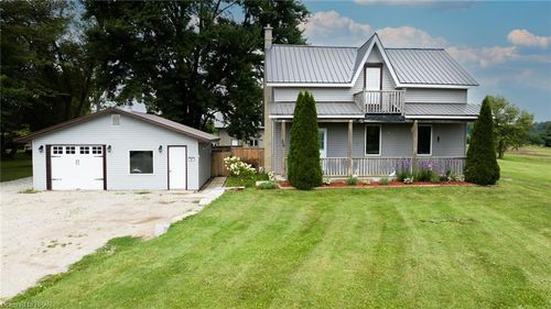 80 Mill Rd E, Brucefield, ON, N0M1J0 | Card Image