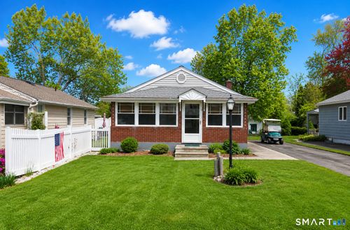 9 Corsino Avenue, Old Lyme, CT, 06371 | Card Image